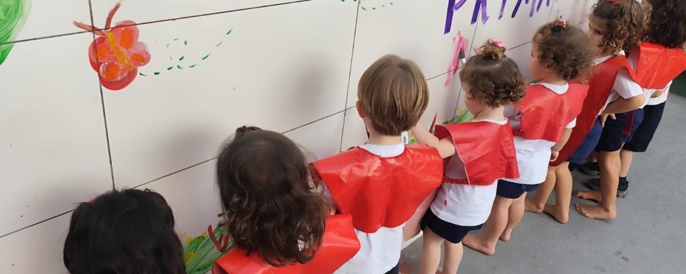 UMA EXPLOSÃO DE CORES PARA ANUNCIAR A CHEGADA DA PRIMAVERA MATERNAL I E II