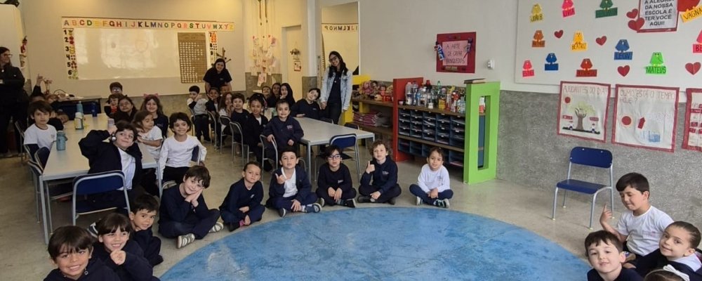 ENCONTRO ENTRE TURMAS: VIVENCIANDO O PROJETO PROSSEGUIR 2º PERÍODO E 1º ANO ENCONTRO ENTRE TURMAS: VIVENCIANDO O PROJETO PROSSEGUIR 2º PERÍODO E 1º ANO