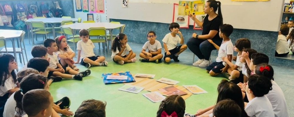 ENTRE CONTOS E TEMPEROS AFRICANOS 1º PERÍODO 